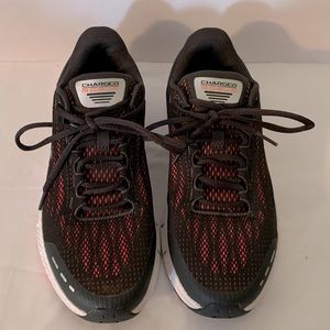 Women’s 9.5 Under Armour Charged Assert 8 Running Shoes